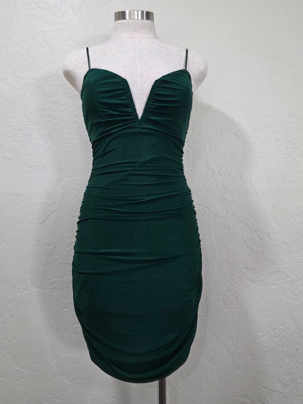 Green Bodycon Mini Dress With Ruching‎